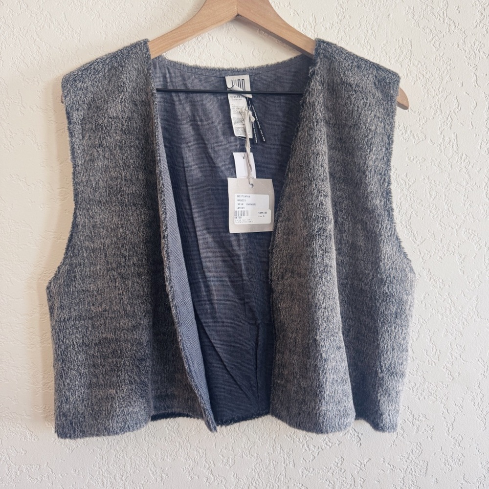 NWT | LUNN by Lilith | Gratis Faux Fur Vest | size 1